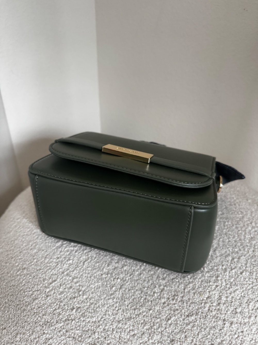 Steve Madden Structured Olive Green Crossbody Bag - Picture 4 of 5